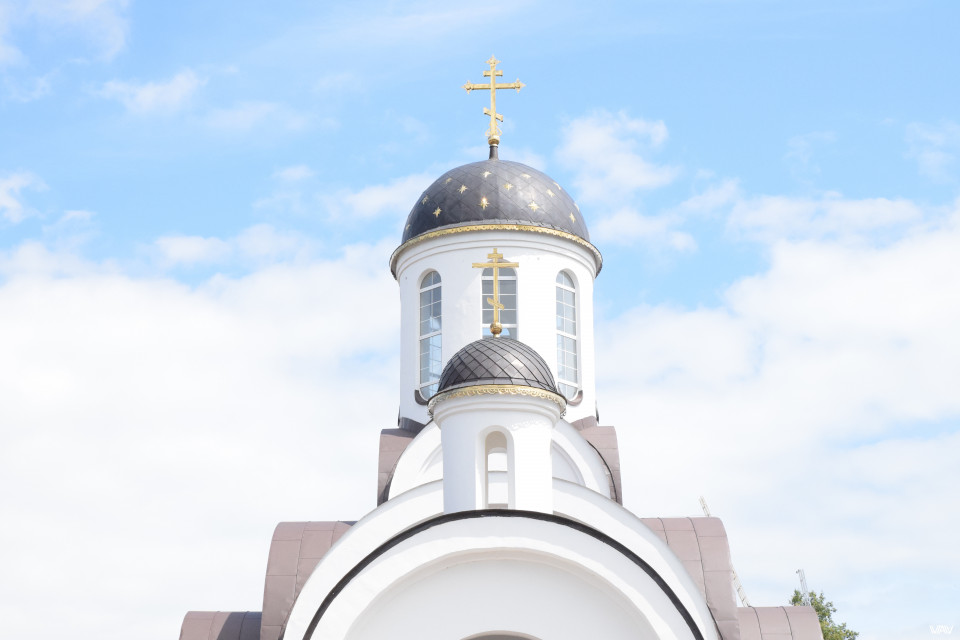 Как много в головах у людей возникает при мысли о куполах. Церковь Святой Евросиньи, Ивенец, Беларусь