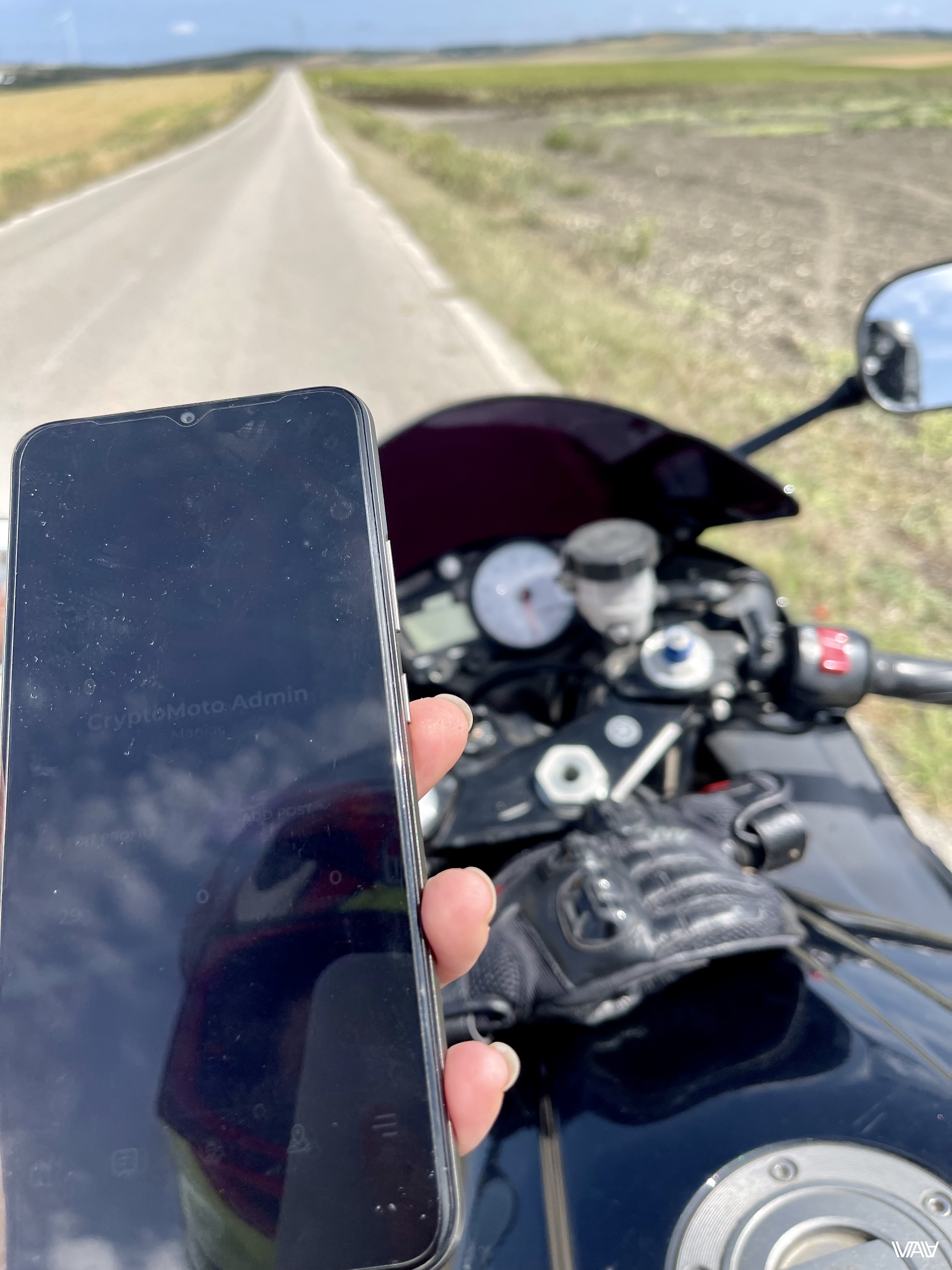 The best app for motorcyclists and bikers - CryptoMoto